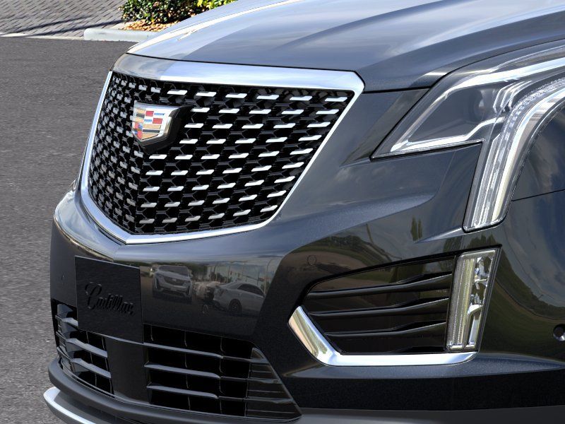 New 2026 Cadillac XT5 Premium Luxury w/ Driver Assist Package AWD/4WD image 13