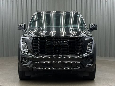 Used 2026 GMC Yukon XL Denali Ultimate AWD/4WD image 8