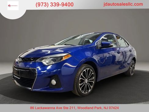Used 2015 Toyota Corolla S FWD image 1