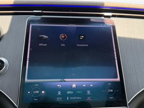 Used 2023 Mercedes-Benz EQE 350+ 4MATIC SUV w/ Exclusive Trim Package image 24