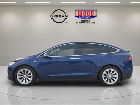 Used 2020 Tesla Model X Long Range AWD/4WD image 5