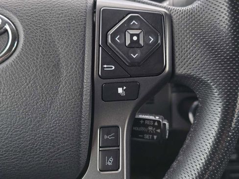 Used 2021 Toyota Tacoma TRD Sport w/ Technology Package image 37