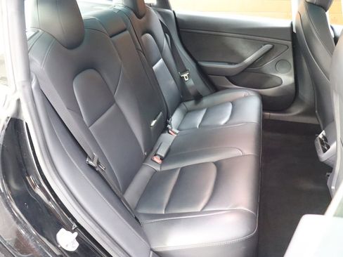 Used 2023 Tesla Model 3 Standard Range image 47