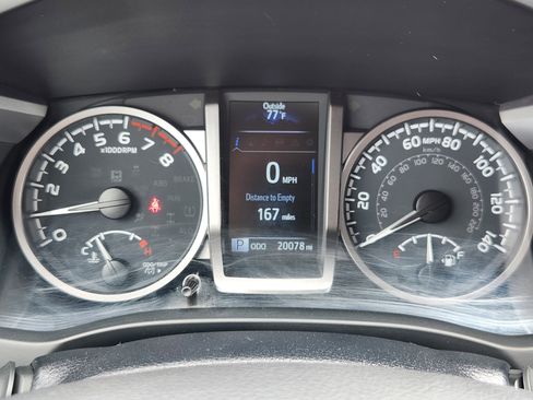Used 2023 Toyota Tacoma SR5 AWD/4WD image 22