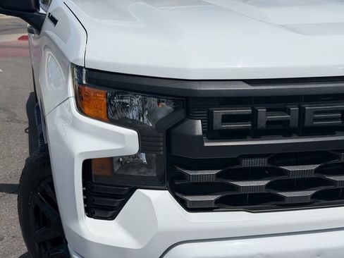 Used 2023 Chevrolet Silverado 1500 Custom w/ LPO, Dark Essentials Package AWD/4WD image 5
