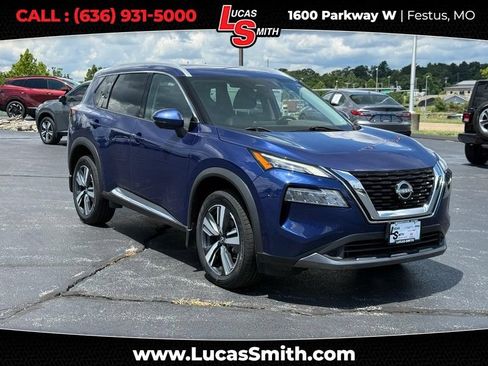 Used 2023 Nissan Rogue SL AWD/4WD image 1