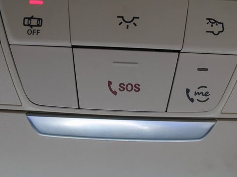 Certified 2020 Mercedes-Benz GLC 300 image 59