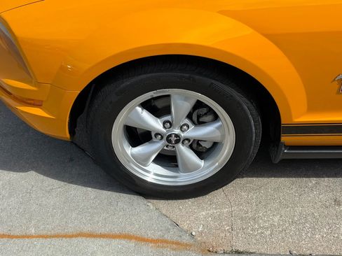 Used 2008 Ford Mustang Coupe RWD image 35