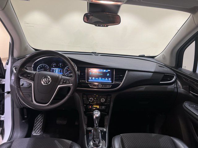 Used 2020 Buick Encore Preferred FWD image 19