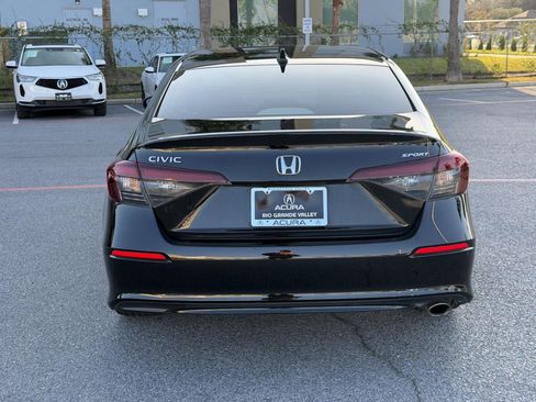 Used 2025 Honda Civic Sport image 17