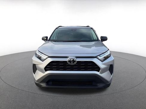 Used 2025 Toyota RAV4 LE image 4