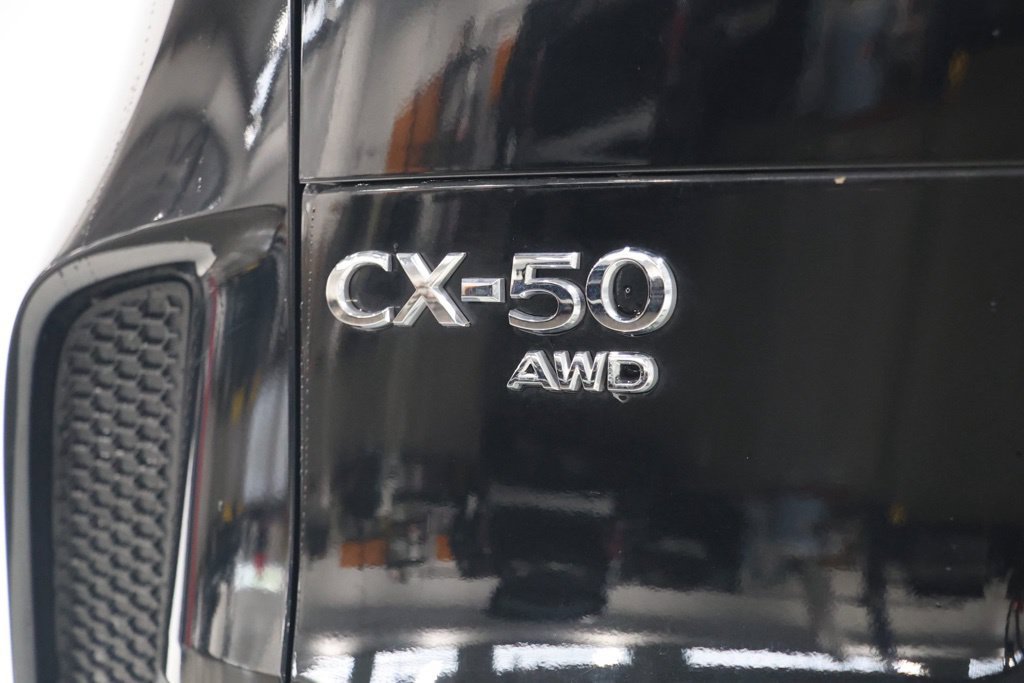 Used 2025 MAZDA CX-50 AWD 2.5 S w/ Premium Package image 13
