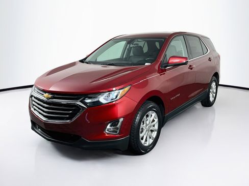 Used 2019 Chevrolet Equinox LT FWD image 3
