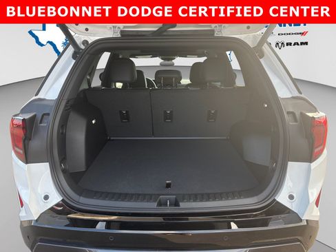 Used 2026 GMC Terrain AT4 AWD/4WD image 22