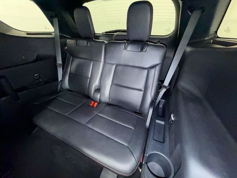 Used 2025 Ford Explorer ST-Line w/ Premium Package AWD/4WD image 26