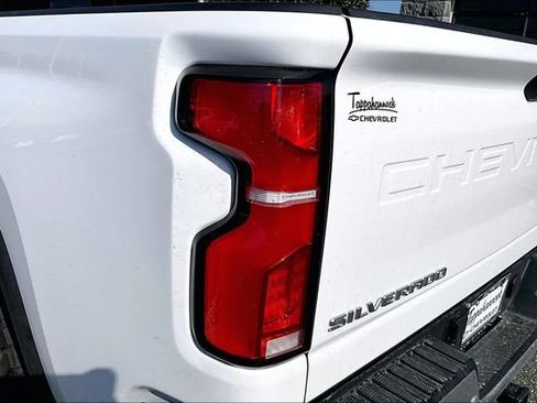 Used 2024 Chevrolet Silverado 2500 LTZ w/ LTZ Plus Package image 24