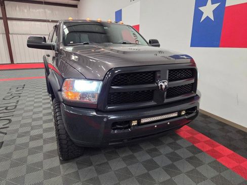 Used 2018 RAM 2500 Tradesman w/ Snow Chief Group image 24