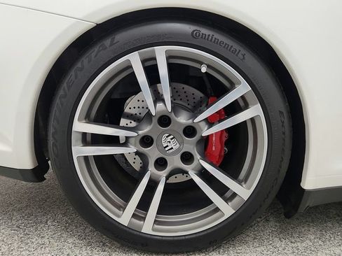 Used 2012 Porsche 911 Carrera 4S AWD/4WD image 32
