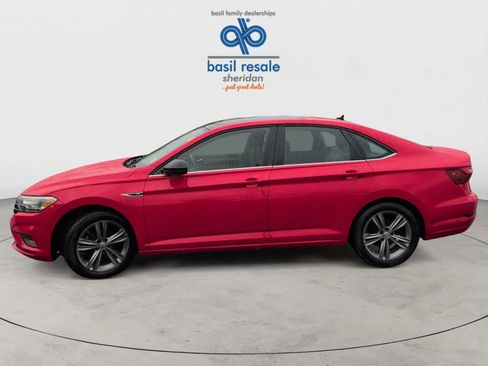 Used 2020 Volkswagen Jetta R-Line w/ R-Line Cold Weather Package image 5
