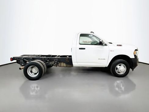 Used 2022 RAM 3500 Tradesman image 8
