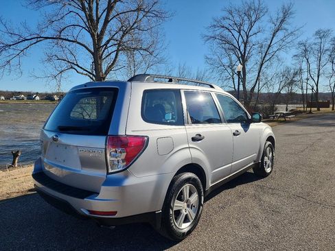 Used 2012 Subaru Forester 2.5X w/ Alloy Wheel Pkg image 5
