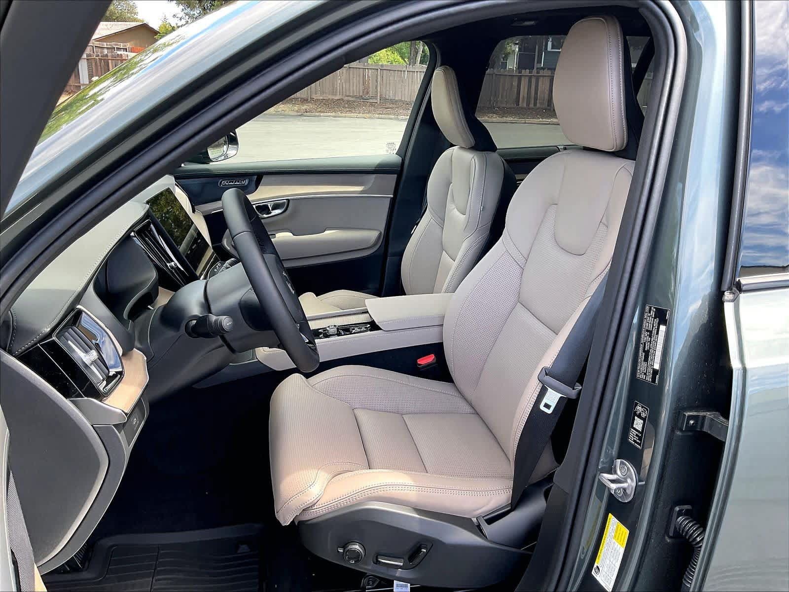 New 2027 Volvo XC90 B6 Ultra AWD/4WD image 11