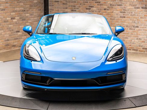 Used 2024 Porsche 718 Boxster S image 3