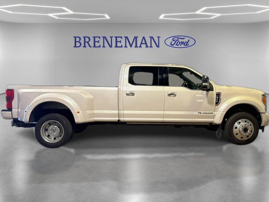 Used 2019 Ford F450 Platinum w/ Platinum Ultimate Package AWD/4WD image 5