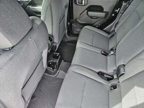 New 2026 Jeep Gladiator Willys image 28