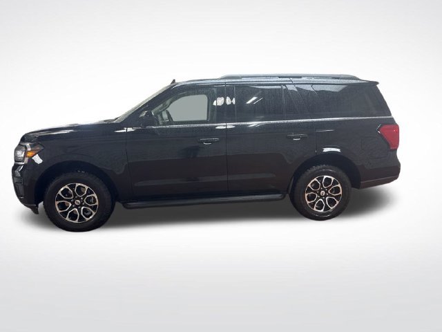 Used 2022 Ford Expedition XLT RWD image 4