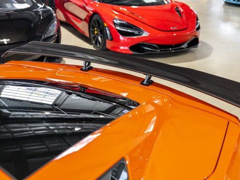Used 2019 Chevrolet Corvette ZR1 RWD image 18