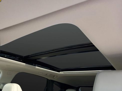 New 2025 Nissan Murano SL image 7