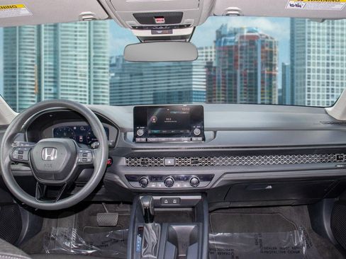 Certified 2024 Honda Accord LX image 18