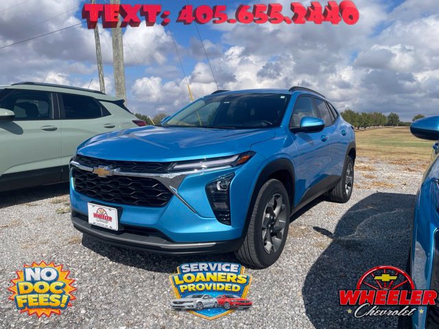 Used 2025 Chevrolet Trax LT w/ Driver Confidence Package FWD image 3