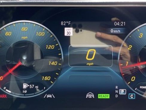 Used 2022 Mercedes-Benz GLS 450 4MATIC image 25