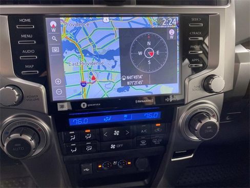 Used 2022 Toyota 4Runner Limited image 21