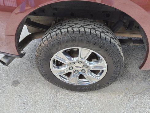 Used 2016 Ford F150 XLT w/ Equipment Group 302A Luxury RWD image 30