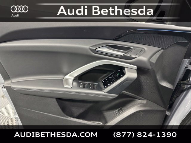 Certified 2025 Audi Q5 Premium w/ Convenience Package AWD/4WD image 14
