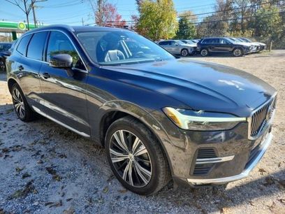 Used 2022 Volvo XC60 B6 Inscription w/ Advanced Package