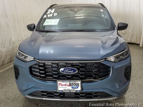 Used 2024 Ford Escape ST-Line w/ Tech Pack #1 AWD/4WD image 6