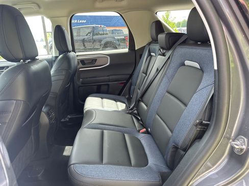 Used 2025 Ford Bronco Sport Outer Banks w/ Outer Banks Tech Package+ AWD/4WD image 7