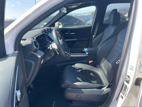 Certified 2025 Mercedes-Benz GLC 350e 4MATIC image 5