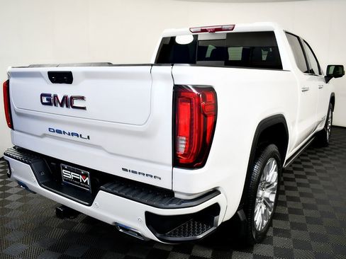 Used 2020 GMC Sierra 1500 Denali w/ Denali Ultimate Package AWD/4WD image 9