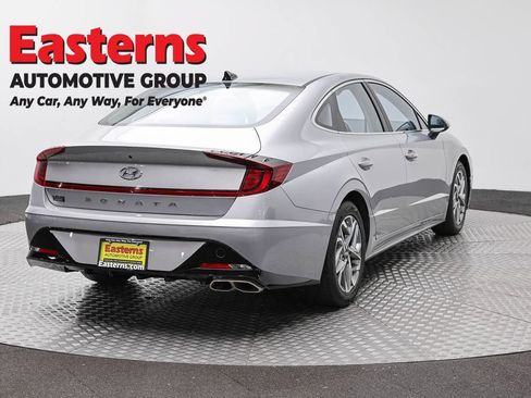 Used 2023 Hyundai Sonata SEL FWD image 5