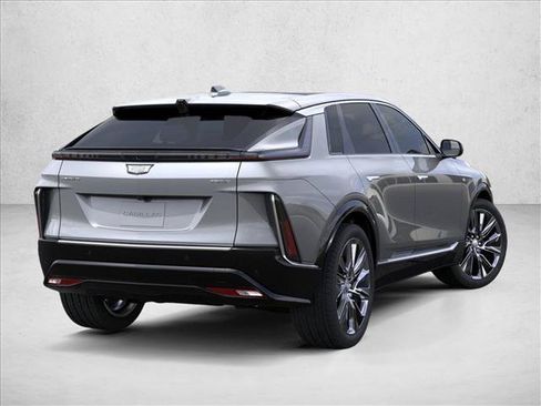 New 2026 Cadillac Lyriq Signature Luxury w/ Nappa Leather Package RWD image 5