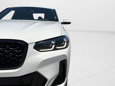Used 2023 BMW X4 xDrive30i w/ M Sport Package AWD/4WD image 35