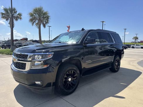 Used 2017 Chevrolet Tahoe LT RWD image 3