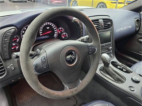 Used 2013 Chevrolet Corvette Grand Sport w/ 4LT Preferred Equipment Group RWD image 10