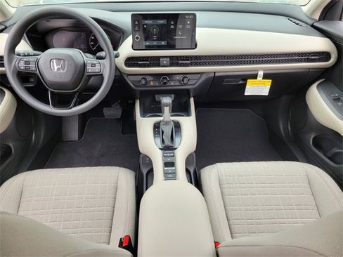 New 2026 Honda HR-V LX image 9