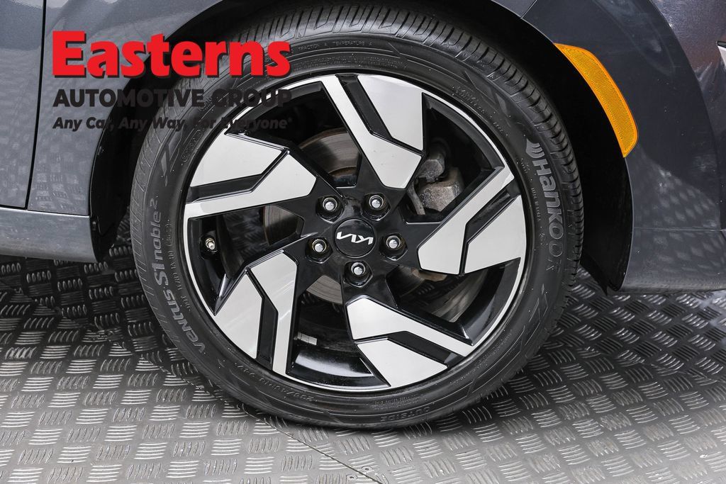 Used 2023 Kia Soul GT-Line FWD image 33